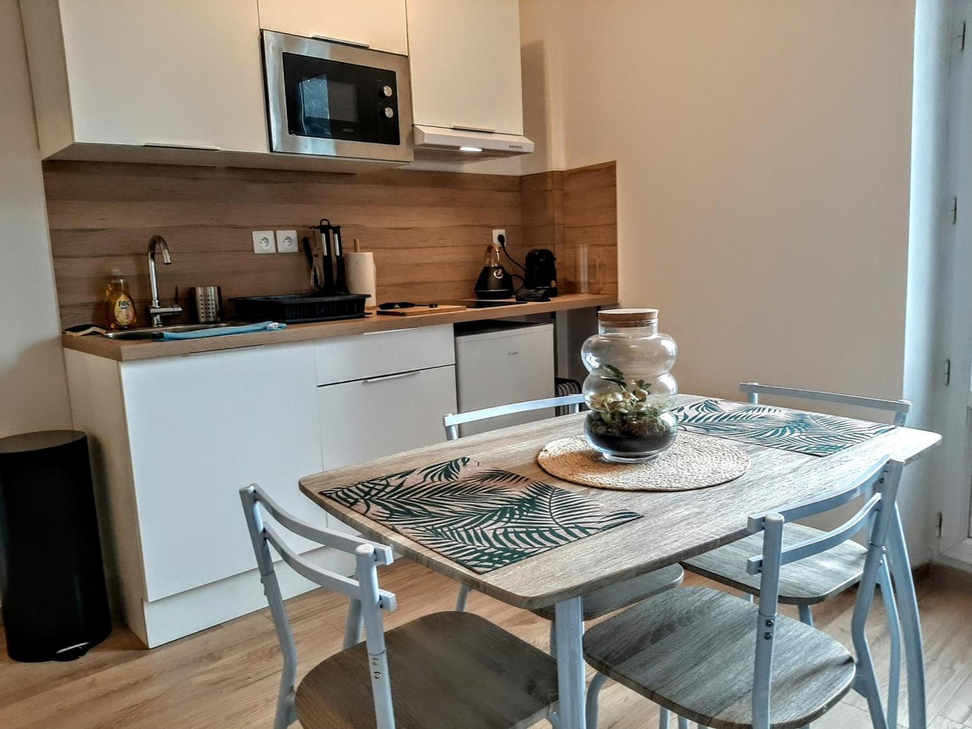 Les Apparts De Marmande - Appart Cosy, Centre De มาร์ม็องด์ ภายนอก รูปภาพ