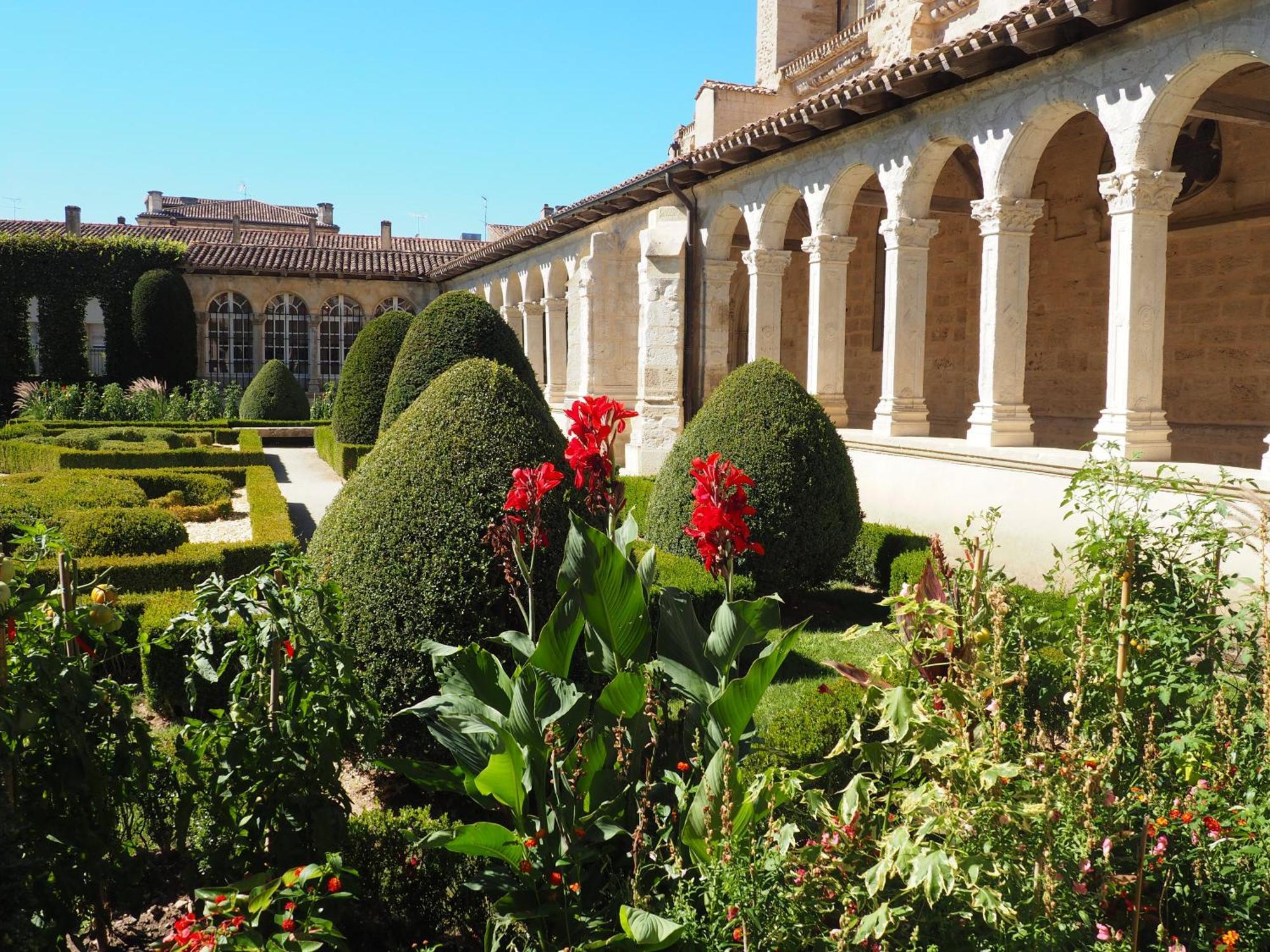 Les Apparts De Marmande - Appart Cosy, Centre De มาร์ม็องด์ ภายนอก รูปภาพ